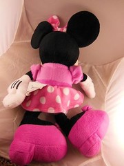 Minnie Mouse 17 inch Plush Doll in Pink Dress & Shoes Very pretty