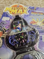 Mighty Max Trapped by ARACHNOID Mattel Doom Zones NEW OC See Photos