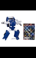 Transformers Kingdom War for Cybertron Trilogy WFC-K32 Autobot Pipes NEW SEALED
