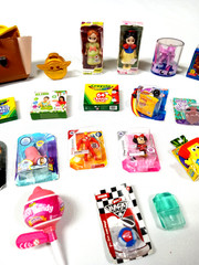 Zuru Mini Brands Disney +++ Mixed Series Lot Of 24pc Total