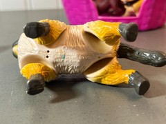 Vintage 1993-94 MEG Puppy In My Pocket x 4 + Extra Animals + Bed + x3 Stands