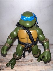 LEONARDO – 2002 TMNT Teenage Mutant Ninja Turtles Playmates Mirage Studios