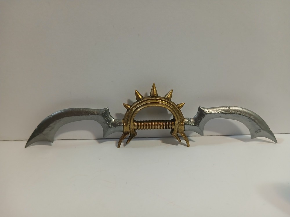 Savage Crucible 1/12 Dual Sword Fist Pack Weapon Accessory Harvinger Studios