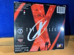 W13-15 THE X FILES ACTION FIGURE 3 PIECE SET – AGENT MULDER, SCULLY & ALIEN -NIB