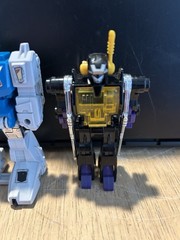Transformers G1 1983 Shrapnel & 1985 Twin Twist