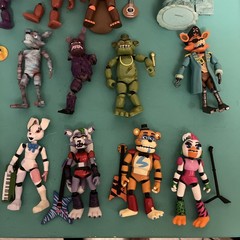 Funko Five Nights at Freddy’s Action Figure Lot Of 18