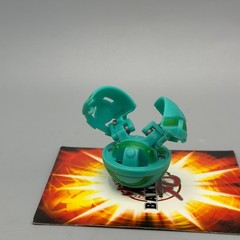 Bakugan Bee Striker 490G Pearl White Ventus B2 Battle Brawlers