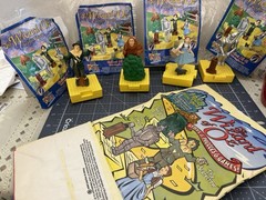 Blockbuster Wizard of Oz Set 4 Movable Toys 1997 Dorothy Scarecrow Tin Man Lion