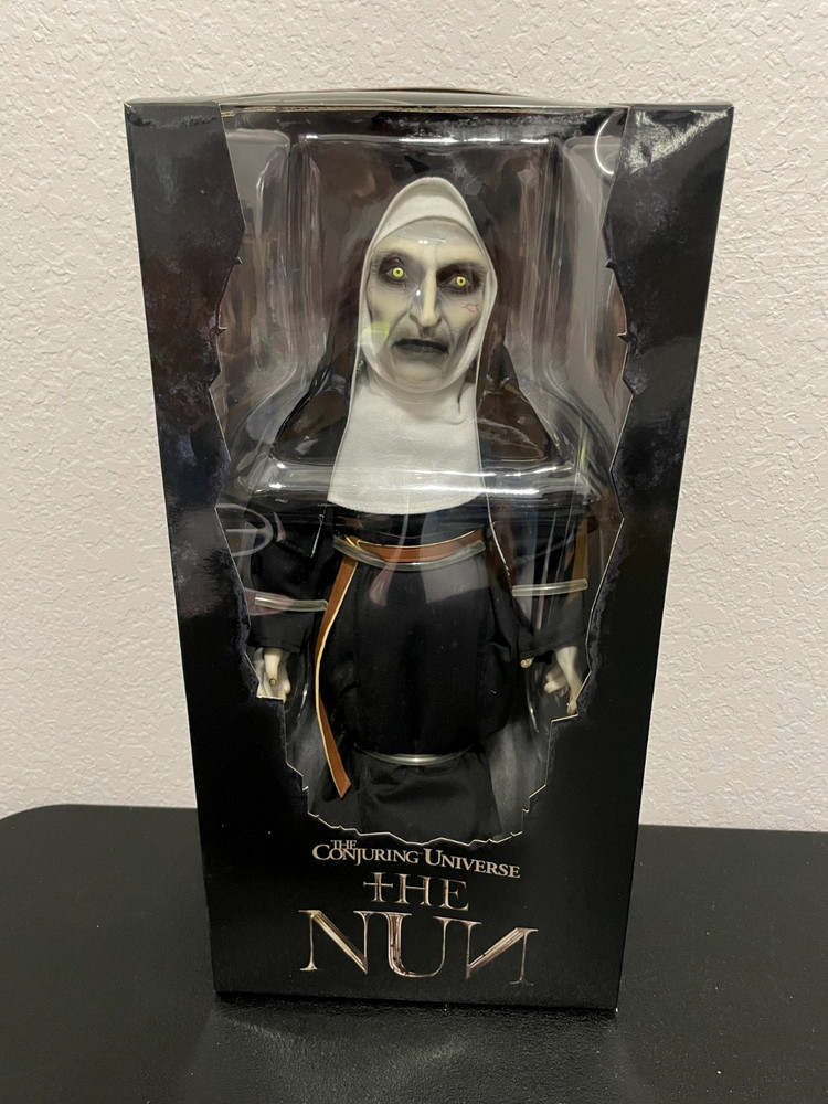 The Conjuring Universe The NUN by Mezco Toys 2018 Brand New Sealed