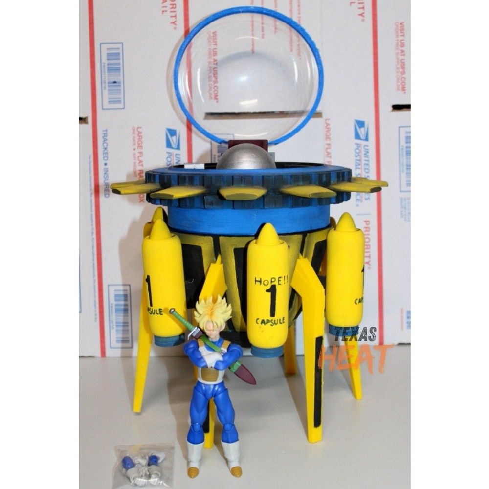 SH Figuarts Dragon Ball FUTURE TRUNKS & 3D PRINTED TIME MACHINE CUSTOM SPACESHIP