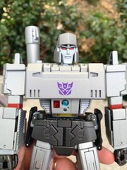 Masterpiece MP36 Megatron Decepticons Toy Figure New in Box