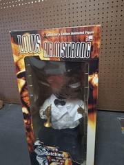 Gemmy Pop Culture Series Louis Armstrong Animated Singing Figure. Not Working