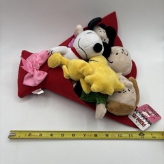PEANUTS PLUSH BOUQUET Snoopy Woodstock Charlie Brown Lucy Patty 13″ NEW W/TAGS