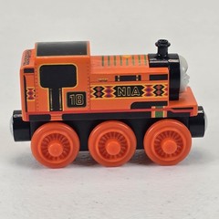 Thomas & Friends Wooden Railway Train Engine Nia