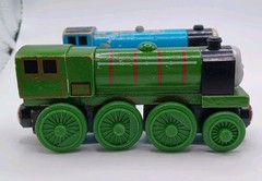 Thomas & Friends Wooden Railway Train Big City Engine, Gordon & Gordon’s Tender