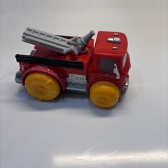Disney Pixar CARS Hydro Wheels Red Deluxe Pull Back Race On Water Fire Truck