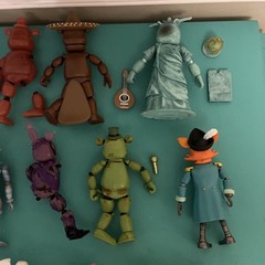 Funko Five Nights at Freddy’s Action Figure Lot Of 18