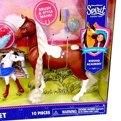 Spirit Riding Free Feed Nuzzle Horse Foal Playset Equestrian Farm Toys Kids 3+