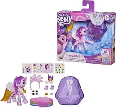 Princess Pipp Petals Doll, Pink 3-Inch Pony with Friendship Bracelet & Charms