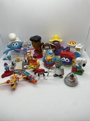 Lot #2: 19 Toddler Kid Character Toys Happy Meal Etc USED Read Description Gift