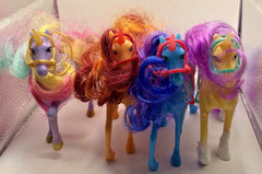 Lot Of 4 Unicorn Academy Leaf Unicorn Replacement Figure Unicorn Only