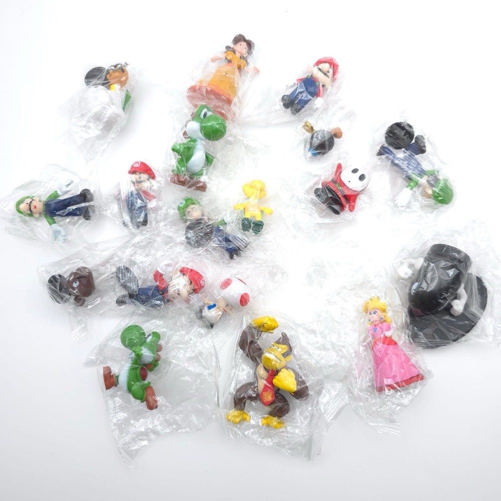 Super Mario Nintendo Mini Figures New Mixed Lot 18 Total