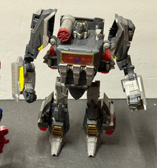 TRANSFORMERS WAR FALL OF CYBERTRON SERIES LOT OF FIGURES AS IS AS SHOWN