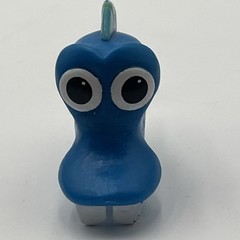 Disney Finding Nemo Dory Kathy Bucktooth Fish Ray Playset Mini Figure
