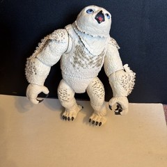 DUNGEONS & DRAGONS GOLDEN ARCHIVE OWLBEAR DORIC FIGURE WHITE HONOR AMONG THIEVES