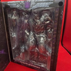 ThreeZero Transformers Revenge Of The Fallen DLX Megatron (Sealed, NEW) 🦭🔥