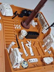 Kenner Star Wars Droid Factory with incomplete Droid parts and manual