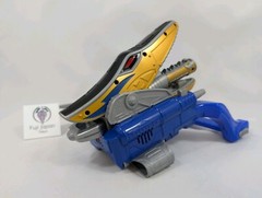Power Rangers Dino Charge Kyoryuger DX Gabrichanger Gold Ptera Morpher Set