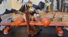 Disney’s Duck Tales Sunchaser Airplane PLAYSET and Launchpad McQuack