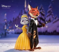 Official Disney Zootopia Nick and Judy Articulated Assembled Figure Gift