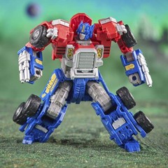 Transformers Legacy Evolution Commander Class Armada Universe Optimus Prime US