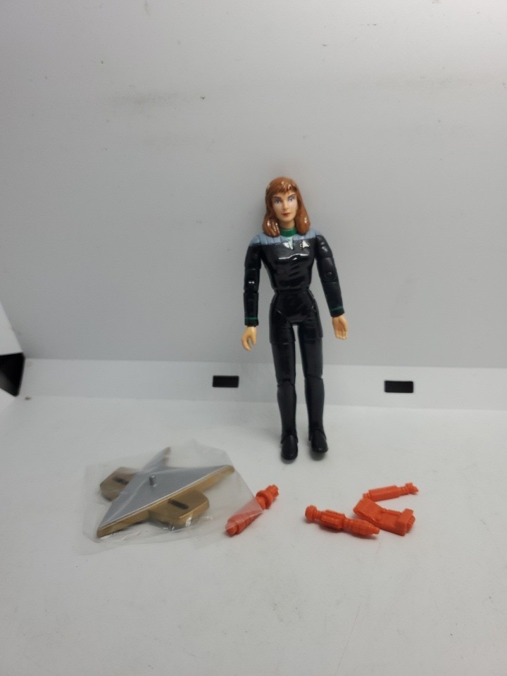 Playmates Star Trek First Contact Dr. Beverly Crusher 1996 5″ Vintage Figure