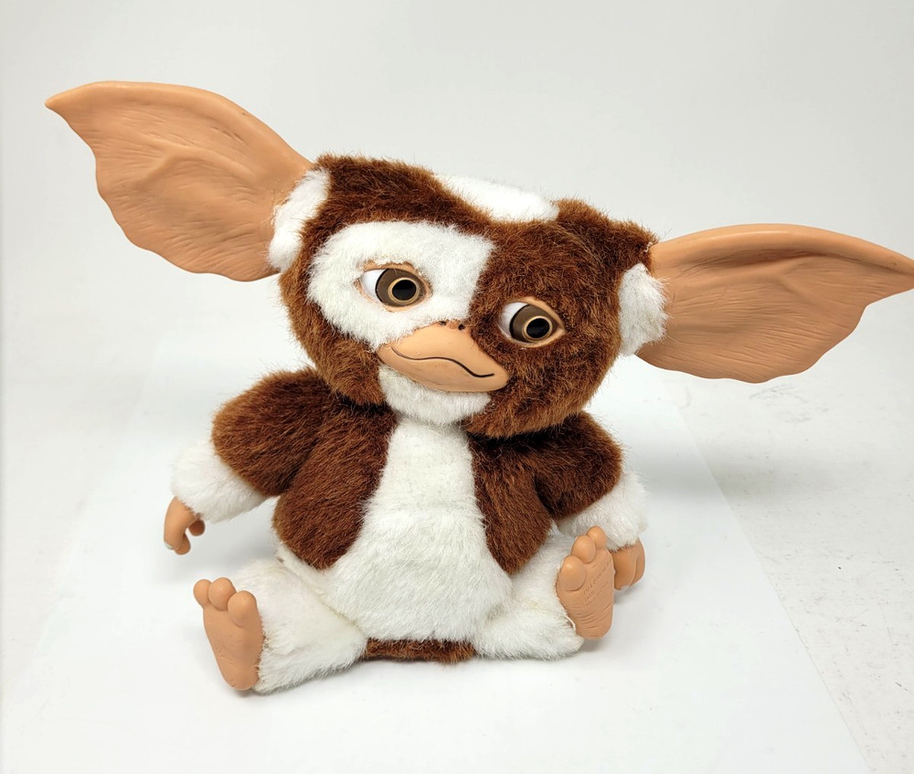 NECA Gizmo Gremlins Dancing Singing Electronic Plush Toy 80s Retro (Used)