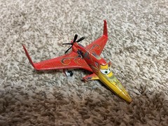 Lot Of 16 Disney Pixar Vehicles Planes Helicopter Metal / Plastic – FREE SHIP!