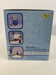 Peanuts Charlie Brown Christmas Snoopy Contest Winning Display Playset NIB