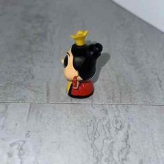 Disney Doorables Queen of Hearts Alice in Wonderland Villian 1.25″ Series 6