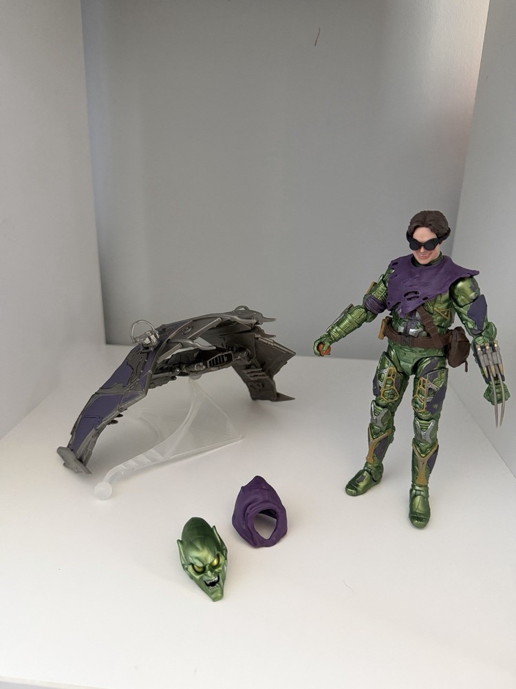 Marvel Legends Green Goblin Action Figure – Spider-Man: No Way Home (Used)