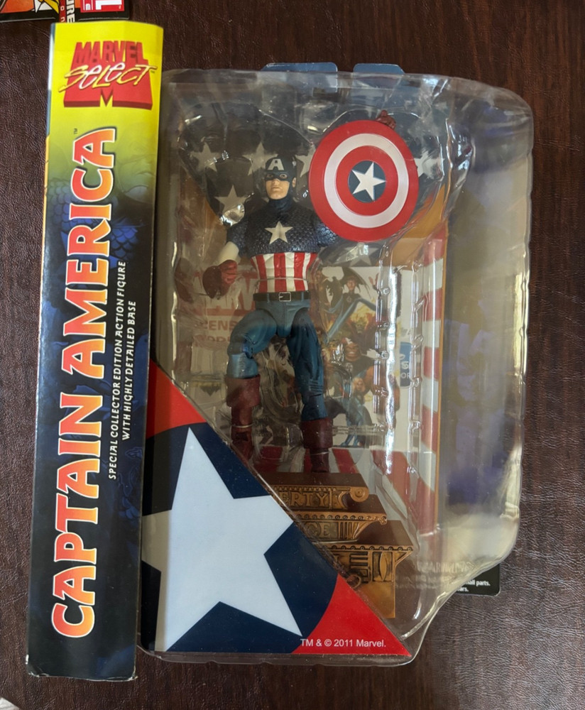 Marvel Diamond Select Captain America Steve Rogers Liberty Base