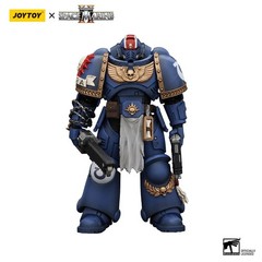JOYTOY 1/18 Action Figure Warhammer 40K Ultramarines Lieutenant Titus
