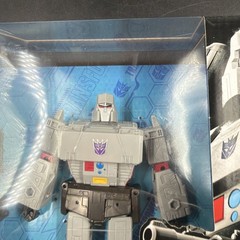 Transformers Studio Series The Transformers: The Movie Leader Class Megatron