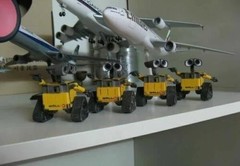 Wall-E Mini Robot Movable 2.5″ Action Figure Party Toys Gift For Kids NEW PACK