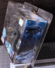 ALIEN QUEEN Series 2 Alien vs Predator AVP Action Figure McFarlane Toys SEALED