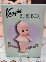 kewpie smoko Angel blind box / unopened box / from USA