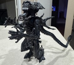 1992 Kenner Aliens Queen Alien 6″Vintage Action Figure