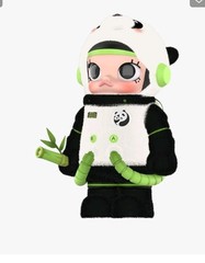 Mega Space Molly 400%-PANDA, NEW, IN SEALED BOX