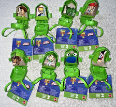 TOY STORY 5 SMALL STARS SERIES 2 COMPLETE SET OF 8 **NEW OPENED**